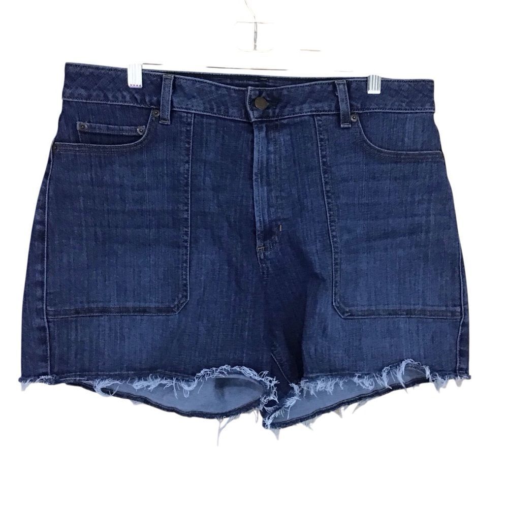 L. L. Bean Outdoor Outfitters 1912 Denim Jean Shorts 18 Reg